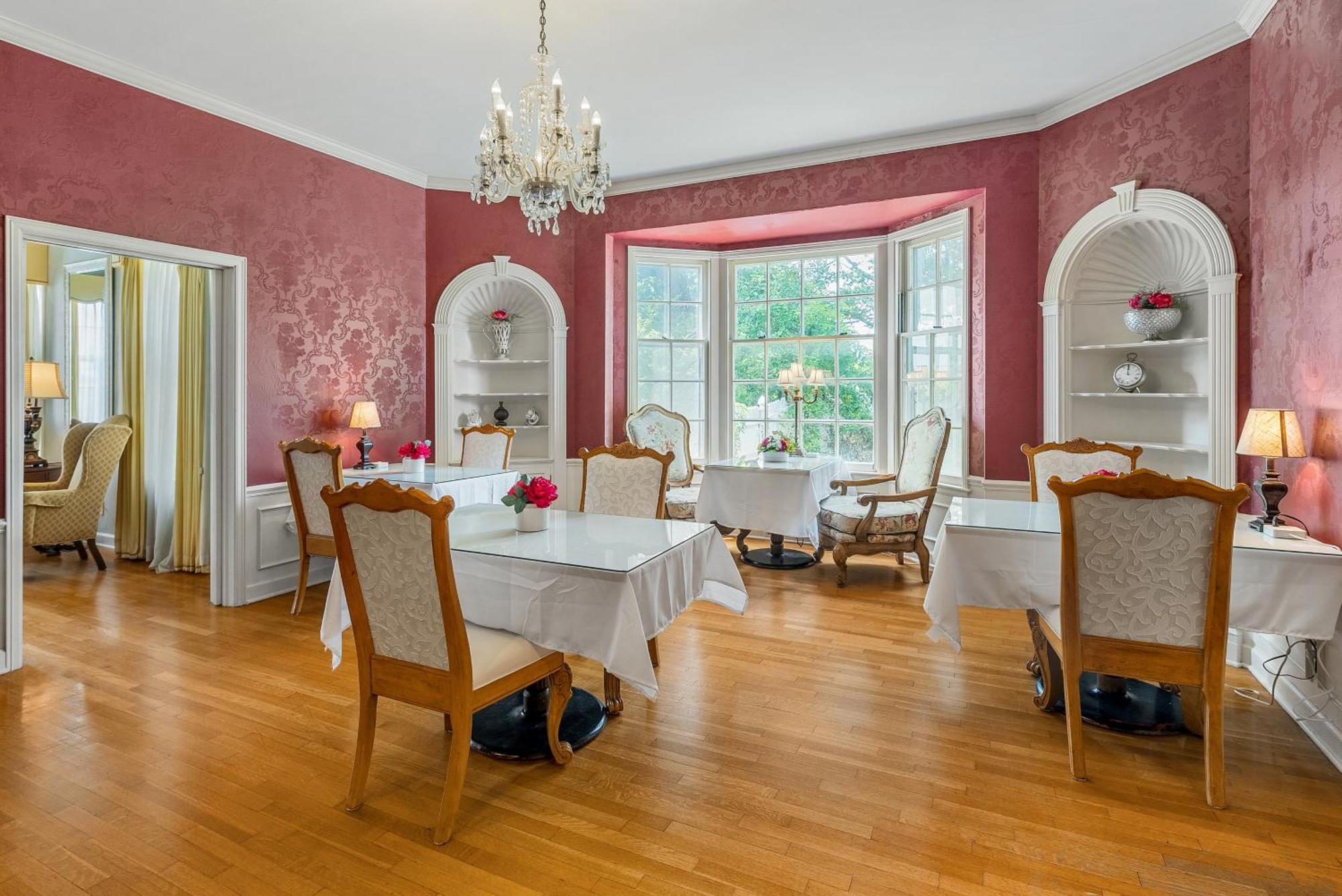 Beland Mansion-Blue Jay Suite! Fort Smith Exterior photo