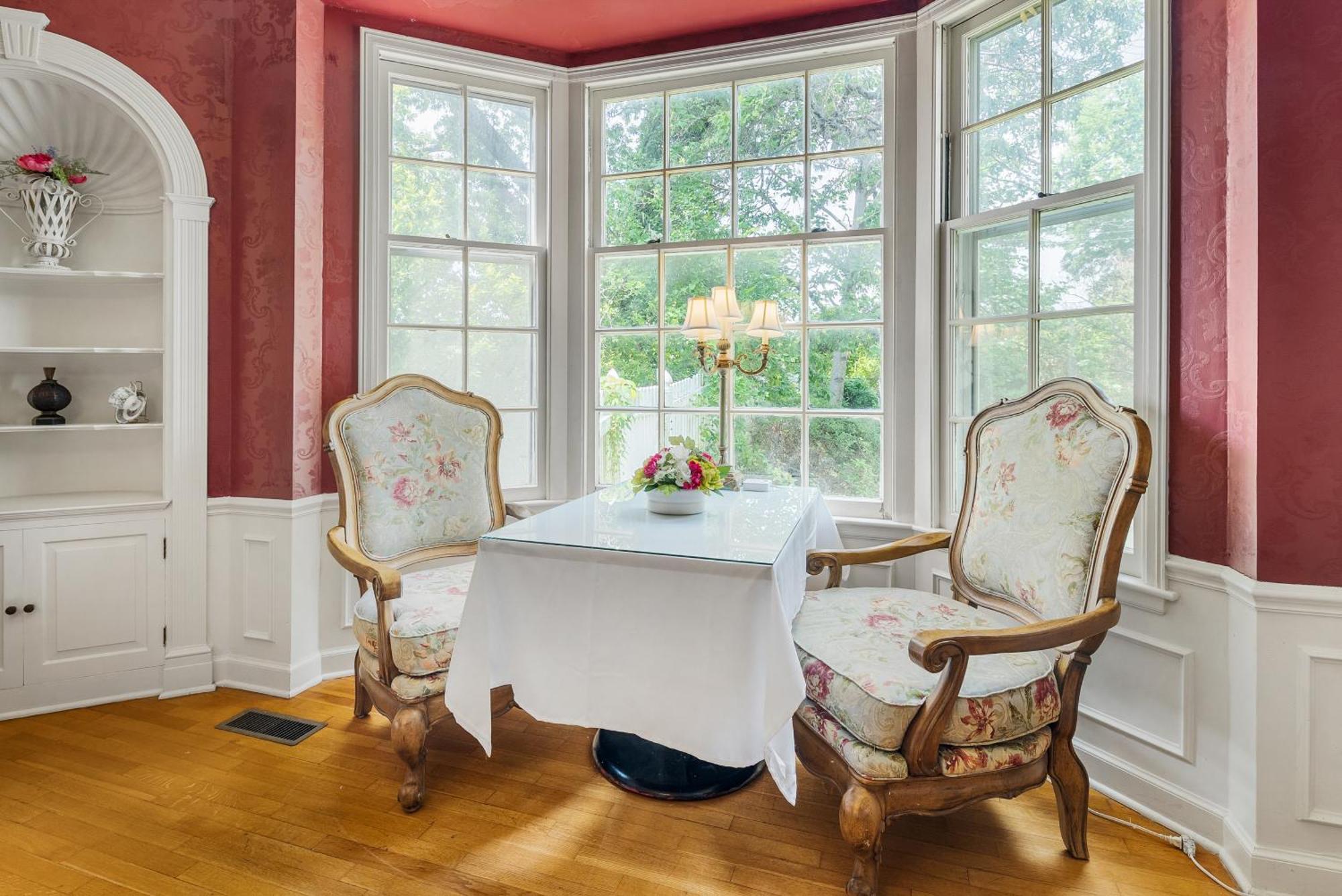 Beland Mansion-Blue Jay Suite! Fort Smith Exterior photo